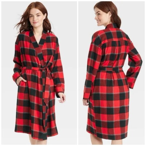 NEW Stars Above™ Women's Red Buffalo Check Flannel Robe - Picture 1 of 9